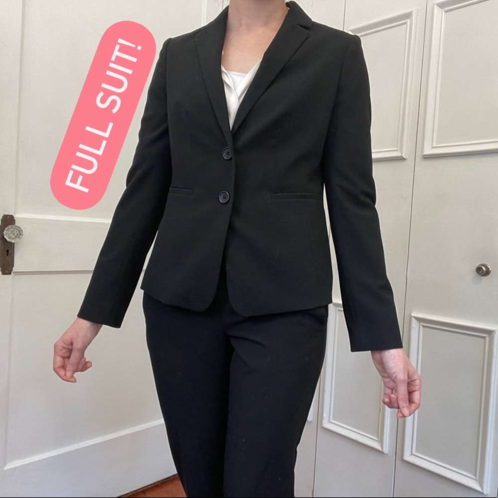 FULL SUIT AT Black Blazer + Pants 00P